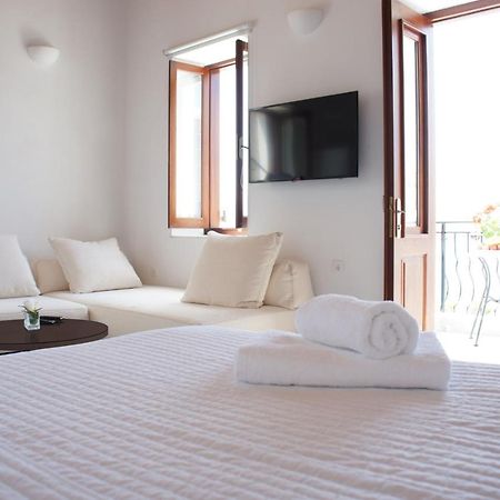 Aegean View Villas Chalki Town Екстер'єр фото
