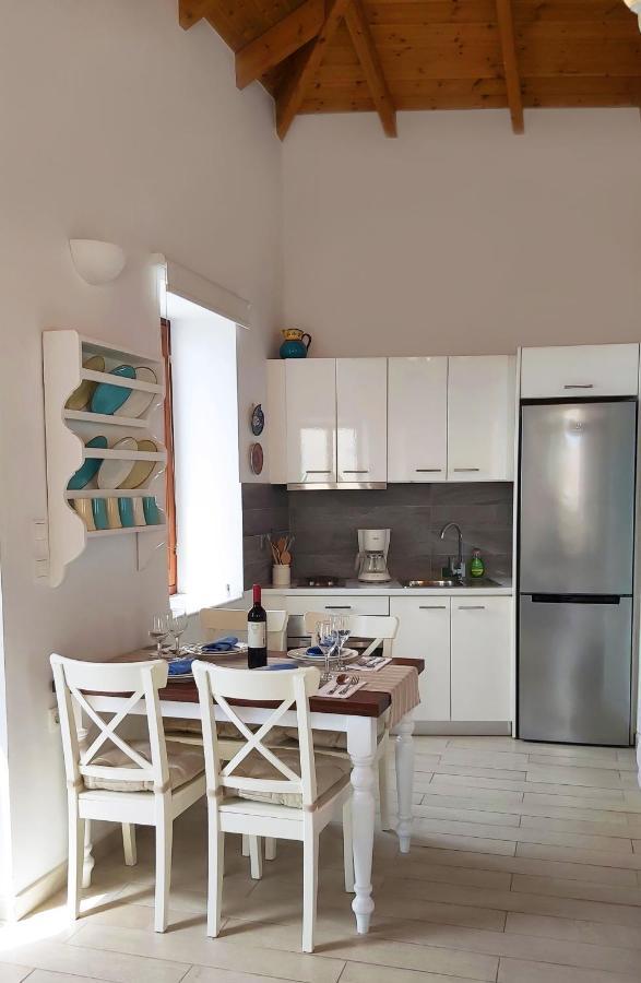 Aegean View Villas Chalki Town Екстер'єр фото