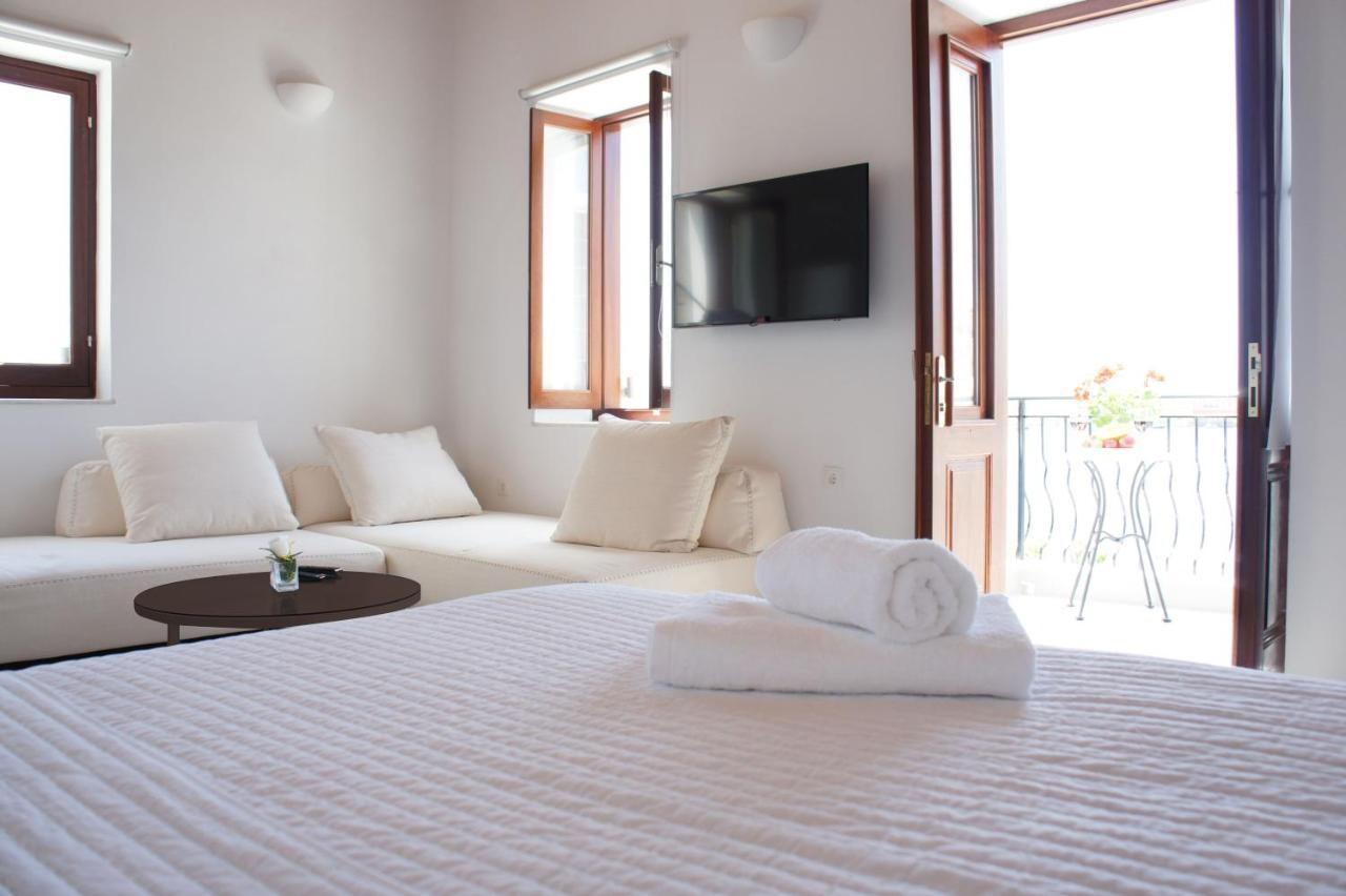 Aegean View Villas Chalki Town Екстер'єр фото